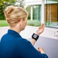 Omron RS7 Intelli IT ciśnieniomierz nadgarstkowy z czujnikiem pozycjonującym i Bluetooth 8.jpg