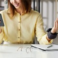 Omron RS7 Intelli IT ciśnieniomierz nadgarstkowy z czujnikiem pozycjonującym i Bluetooth 10.jpg