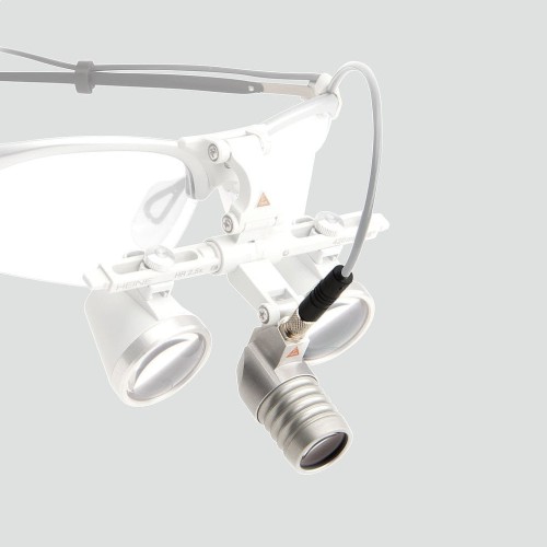 Lampka diodowa LoupeLight 2.jpg