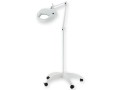 Lampa Wooda VISTA na statywie mobilnym – profesjonalna lampa diagnostyczna UV do badania stanu skóry.jpg